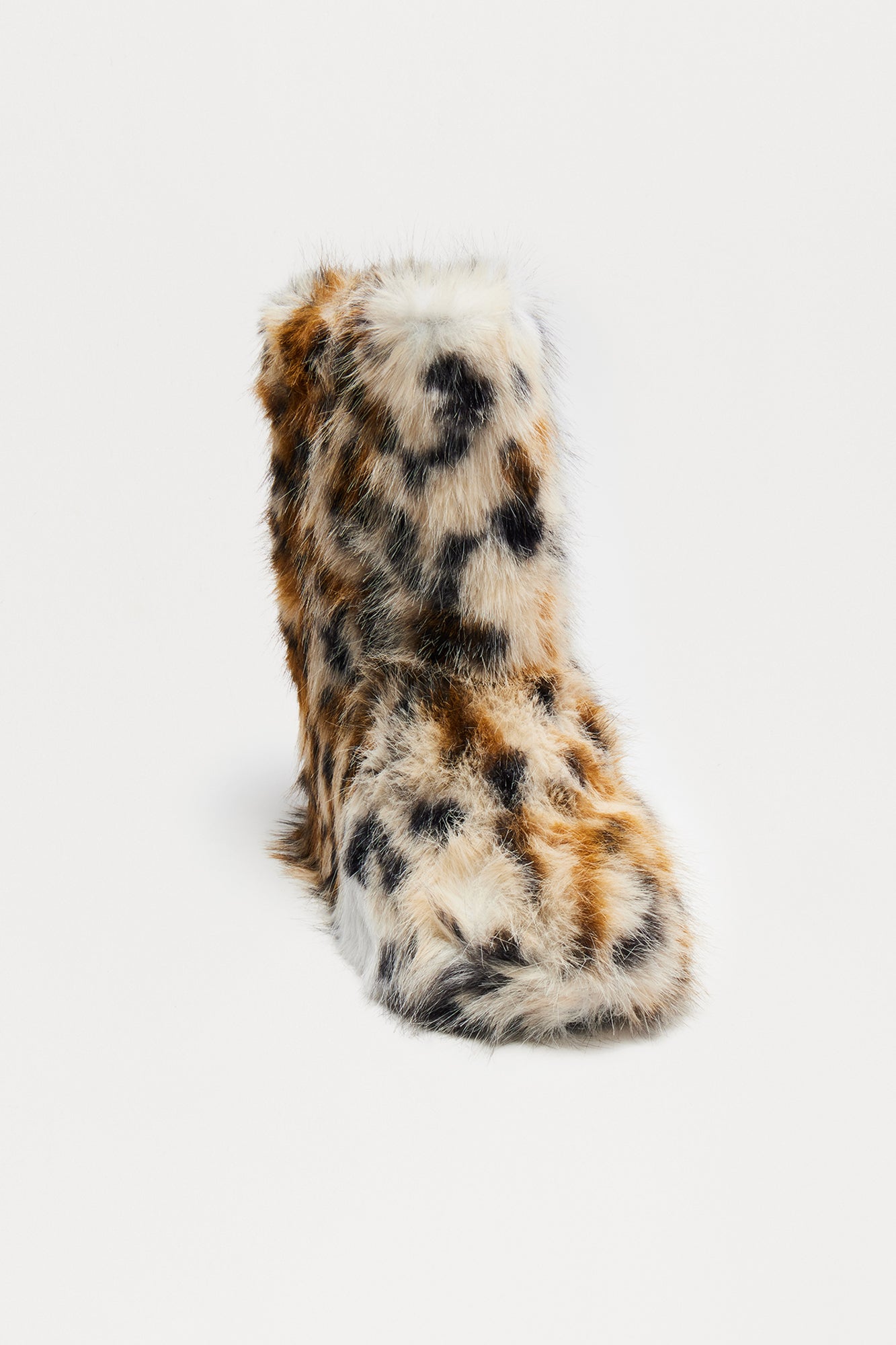 Chilly Days Booties - Leopard