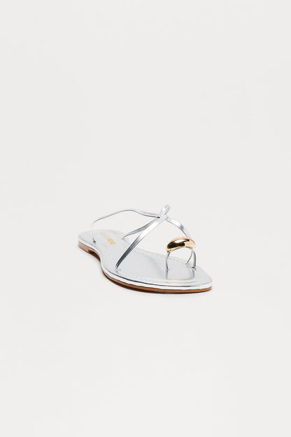 Coastal Toe Ring Sandals - Silver