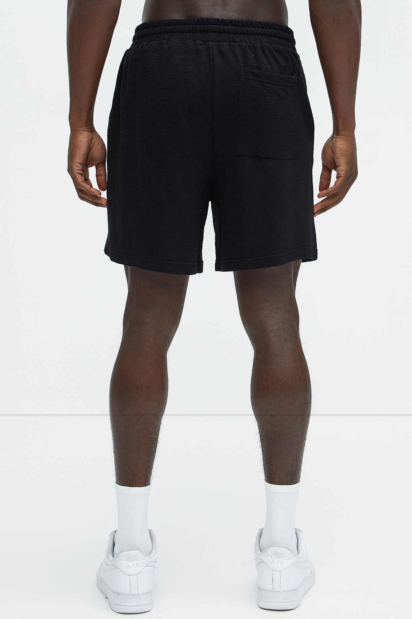 Berries And Blooms Embroidered Shorts - Black