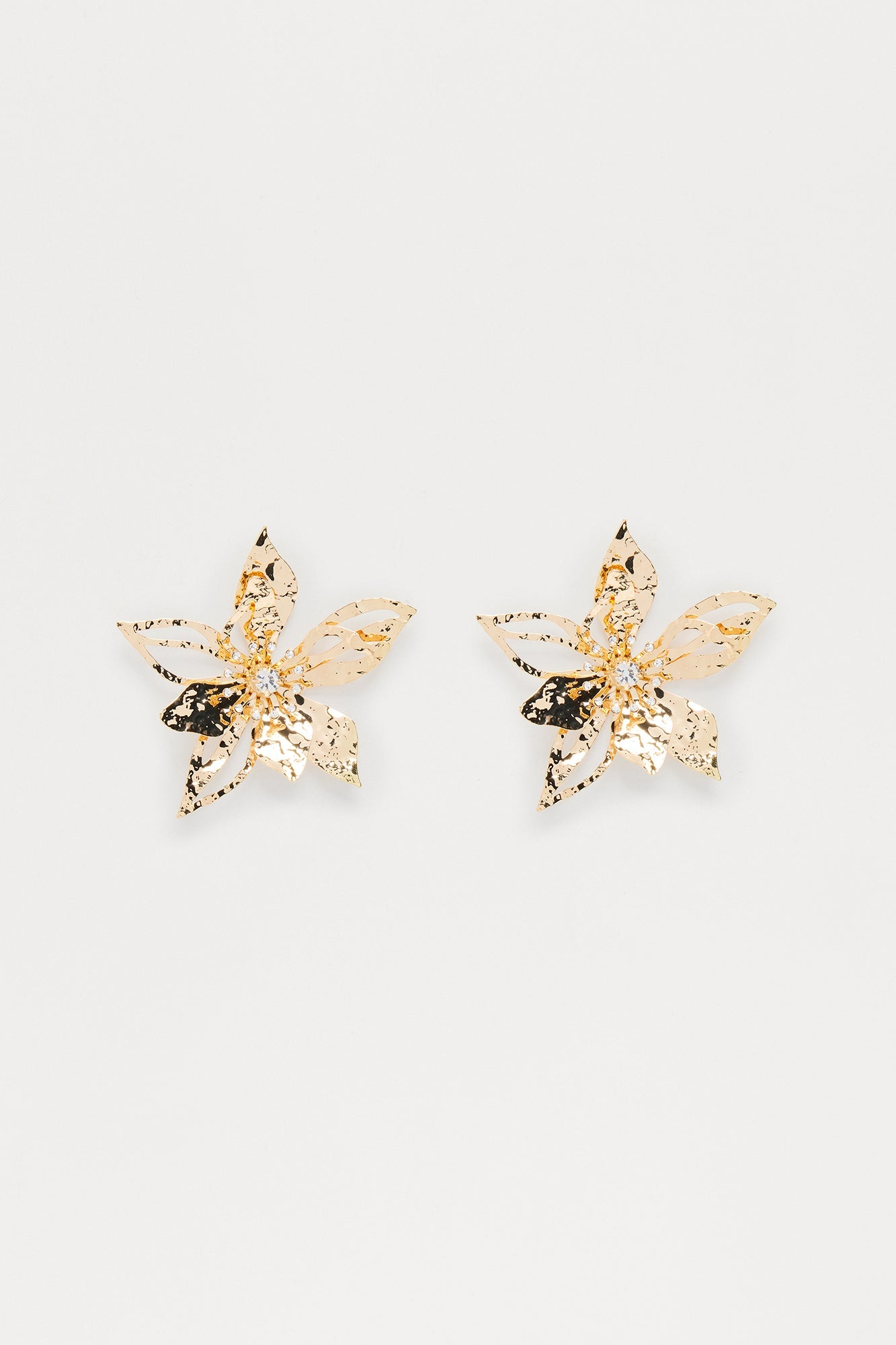 Drop Me To Paradise Earrings - Gold