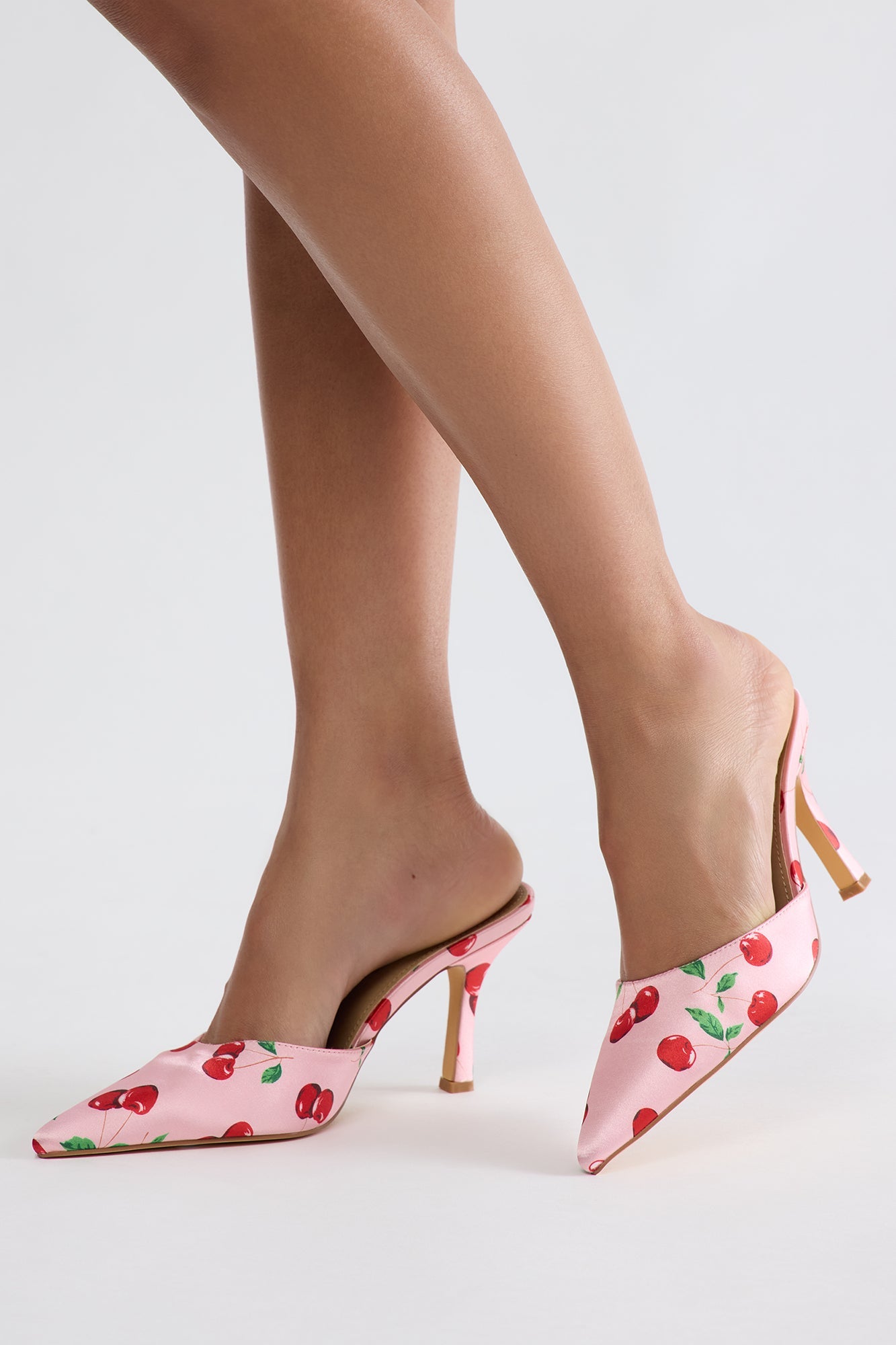 Sweet Cherries Pumps - Pink
