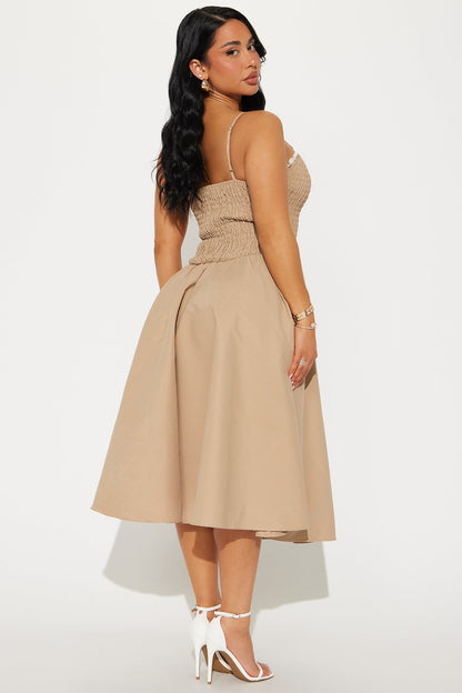 Tia Smocked Midi Dress - Mocha
