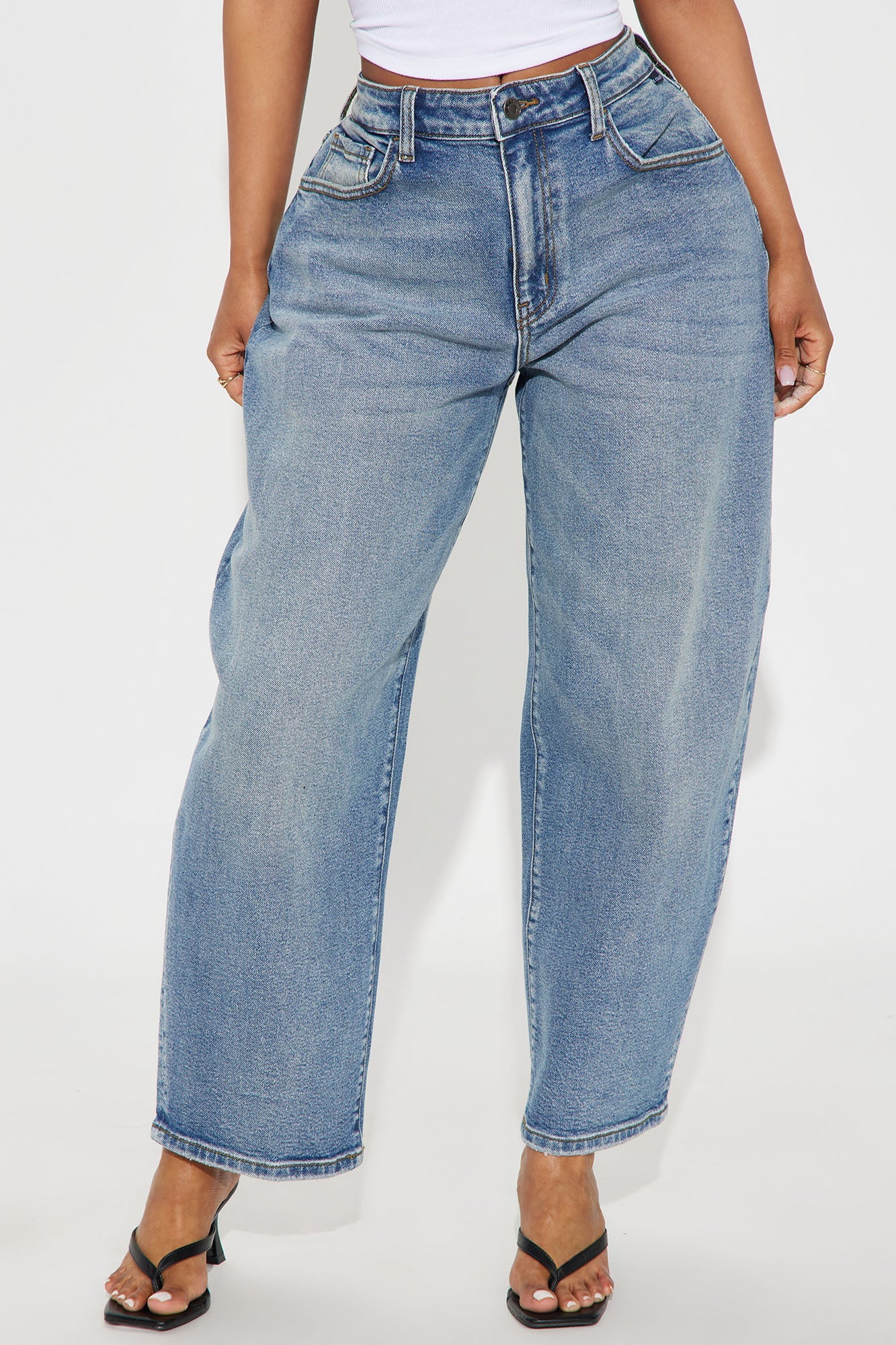 Classic Barrel Leg Denim Jeans - Vintage Wash