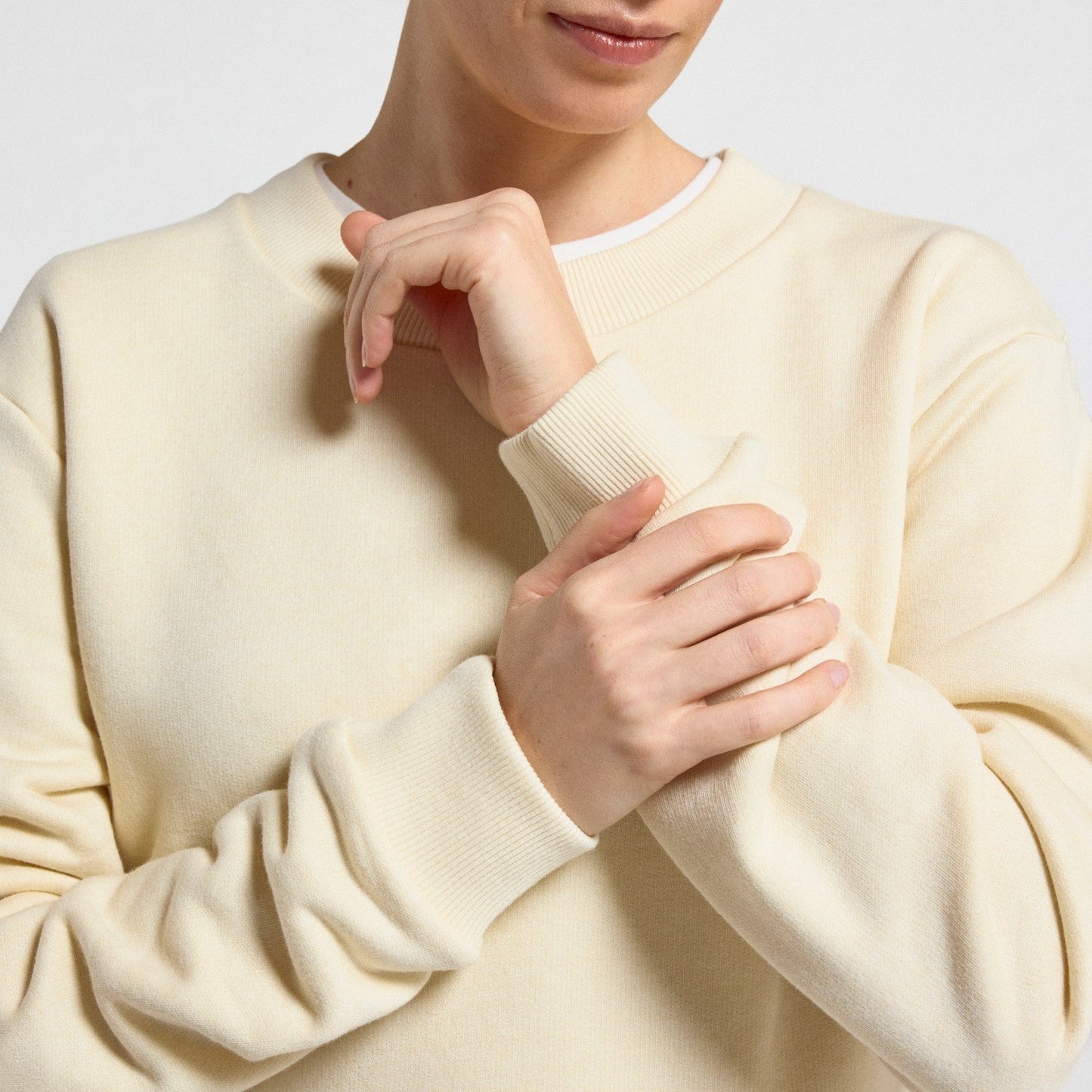 Women's Merino Blend Sweatshirt - Stony Cream Heather